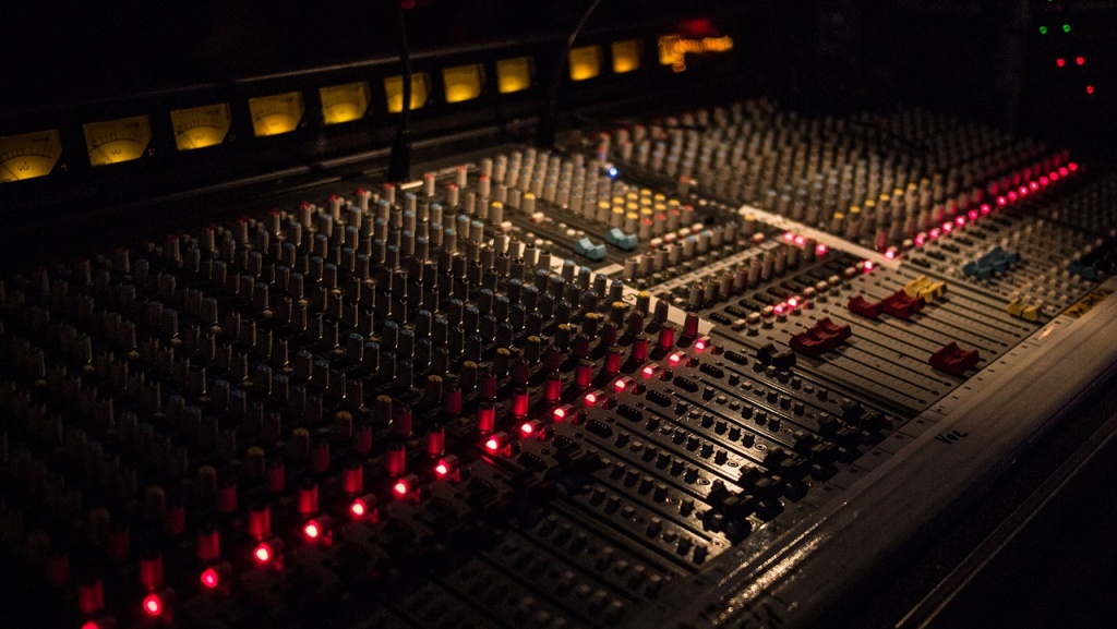 Sound Equipment for an Assembly Hall